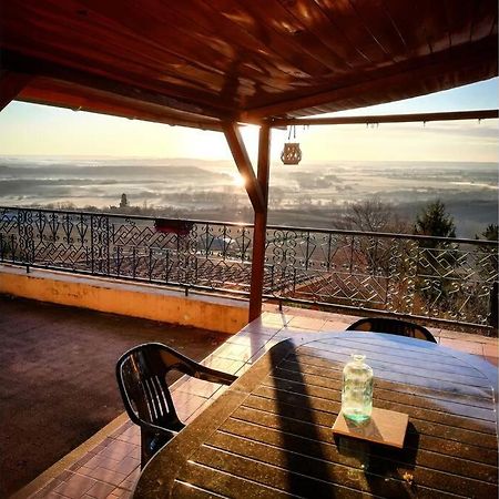 Vue Panoramique Sur Le Vignoble Apartment Sancerre Exterior photo